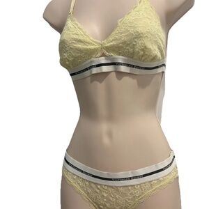 Victoria's Secret Yellow Lace Bralette size M and Panty size S Set 2psc
